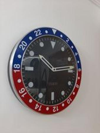Imagem de Relógio de Parede Azul e Vermelho 35 x 5 cm