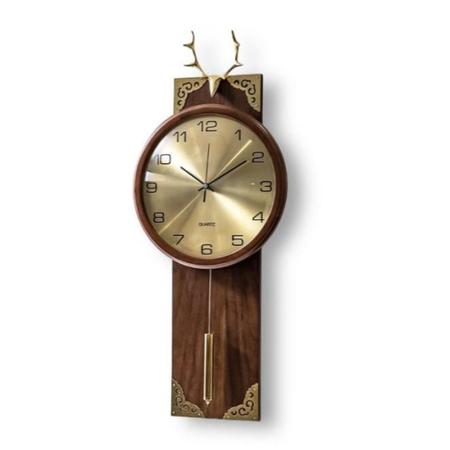Imagem de Relógio de Parede Europeu de madeira com Cervo Decorativo