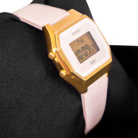 Imagem de Relógio de Pulso Feminino Casio Vintage Digital Dourado LA680WEGL-4DF