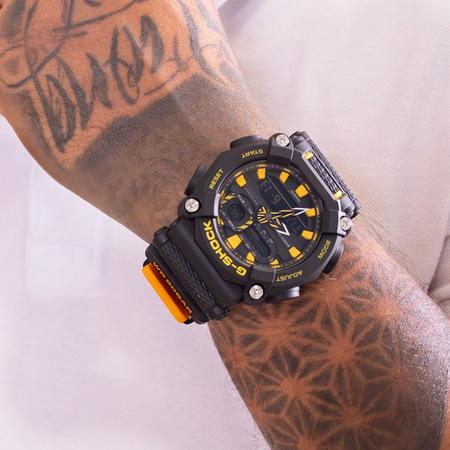 Imagem de Relógio de Pulso Masculino G-Shock Anadigi Amarelo GA-900A-1A9DR