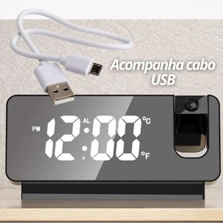 Imagem de Relógio Despertador Digital Com Projetor De Hora Na Parede