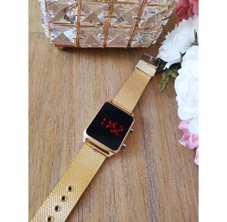 Relógio Digital Smartwatch Dourado Elegante + Pulseira de Bônus - Gold