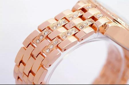 Imagem de Relógio Feminino Dourado Prata Rosé Luxo Analógico Favorito