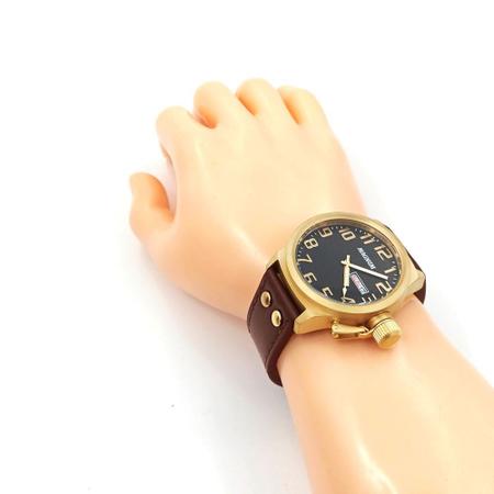Relógio Magnum Dourado Analógico com Carteira Lebrave MA32229H Magnum