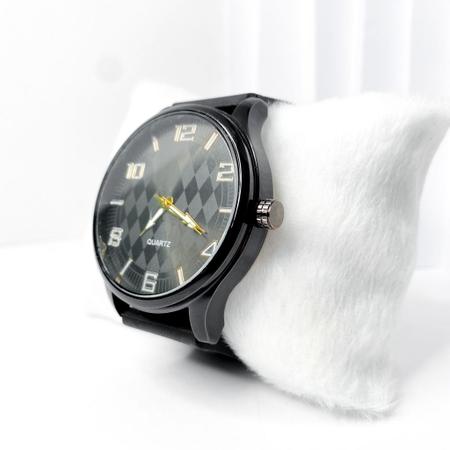 Imagem de Relógio moderno masculino elegante modelo losango pulseira em silicone