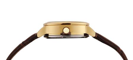 Imagem de Relógio MONDAINE feminino dourado couro 99585LPMVDH2