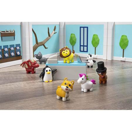 Brinquedo Roblox Playset Luxo Adopt Me Pet Store Sunny 2216 - Playsets -  Magazine Luiza