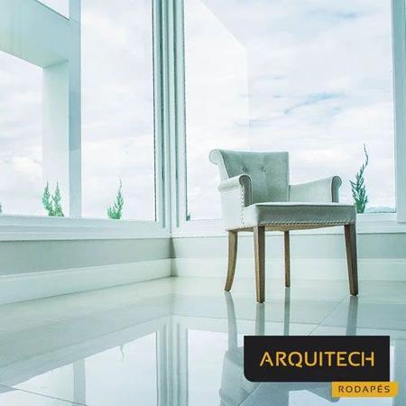 Imagem de Rodapé de Poliestireno Arquitech Slim 15CM Branco Barra 2,4M