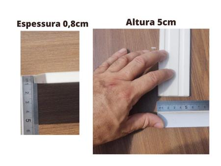 Imagem de Rodapé Eva Borracha Autocolante 5x0,8cm - 12 Metros Modelo 5c2- Novamoldura