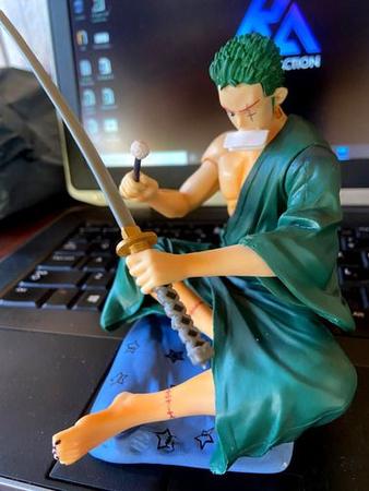 Boneco Anime Action Figure One Piece 18Cm - Roronoa Zoro - Smart Bracelet -  Action Figures - Magazine Luiza