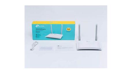 Imagem de Roteador TP-Link TL-WR820N 300Mbps 2 Antenas, 3 Portas e 03 Tomadas Adptadores