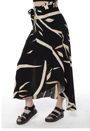 Saia Longa Transpassada Estampada Sob Preto Saia Feminina