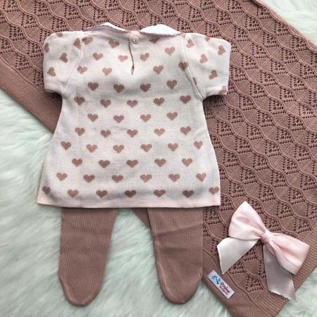 Zara lança coleção de roupa de maternidade