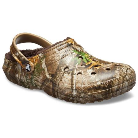 Imagem de Sandália crocs classic lined realtree edge clog chocolate/chocolate