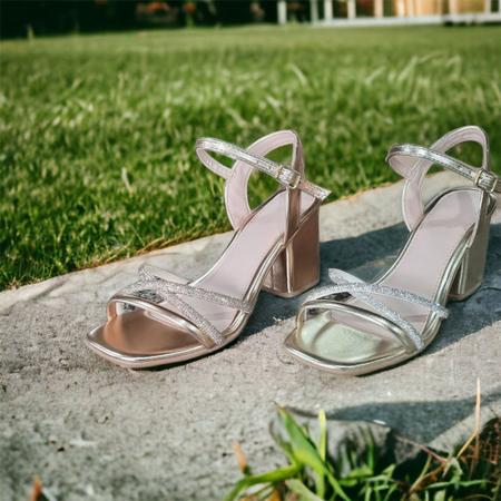 Sandalia fina para casamento discount