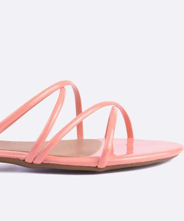 Sandália Feminina Rasteira Tiras Akazzo - Rasteirinha Feminina - Magazine  Luiza