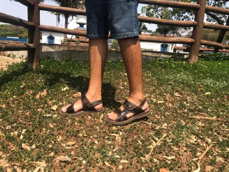 Sandalia para dirigir idoso conforto couro black friday Lince