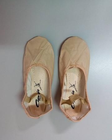 Sapatilha Meia Ponta Sinthetic Shoes em material sintético Capezio 002K  Bege / Cor: NUDE / Tamanho: 22 - Sapatilha de Ballet - Magazine Luiza