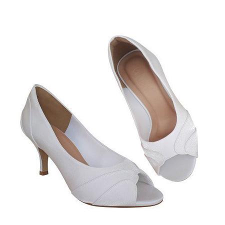 Sapato Scarpin Noiva Branco Cetim Salto Baixo Duani Scarpin