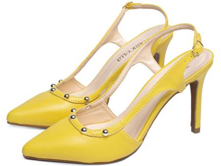 Salto sales alto amarelo