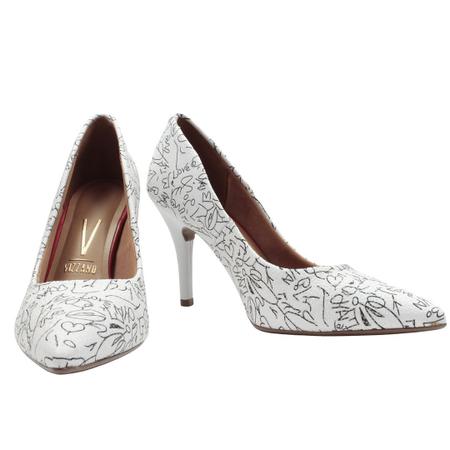 Scarpin estampado vizzano 2025
