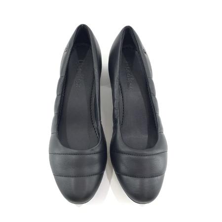 Sapato Usaflex AG 1617 Bico Redondo em Couro Salto Bloco Imagem de Sapato Usaflex AG 1617 Bico Redondo em Couro Salto Bloco