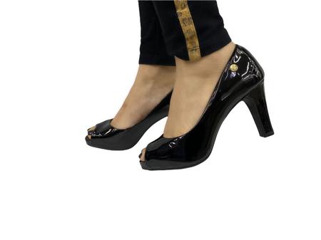 Scarpin hotsell bico aberto