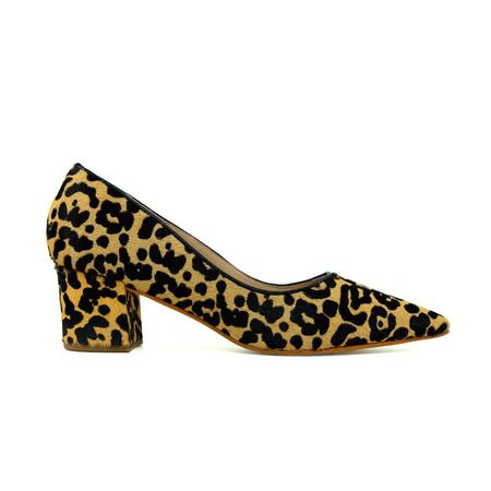 Scarpin salto sales baixo animal print