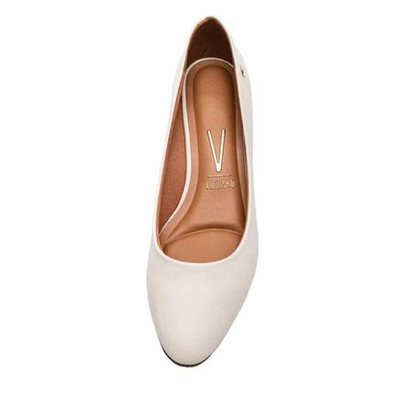 Scarpin Bico Redondo Salto Grosso Vizzano 1346.100 Pelica Imagem de Scarpin Bico Redondo Salto Grosso Vizzano 1346.100 Pelica