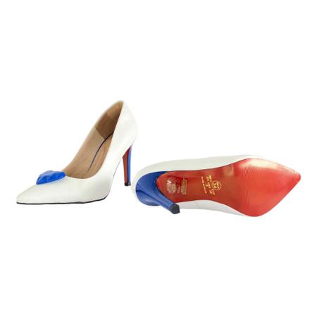Scarpin branco hotsell com fivela