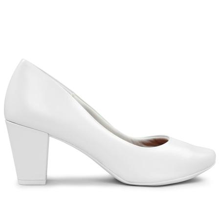Scarpin branco bico redondo 2025