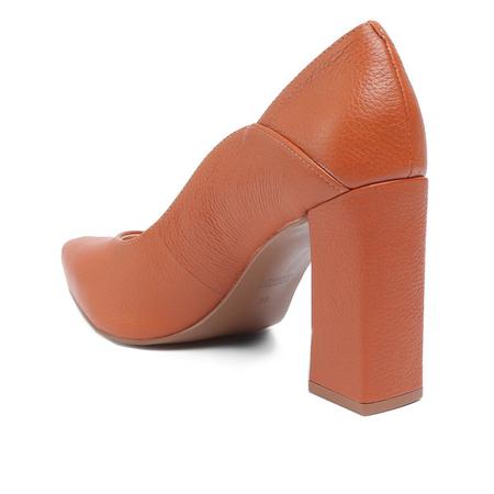 Scarpin loucos e santos salto best sale grosso