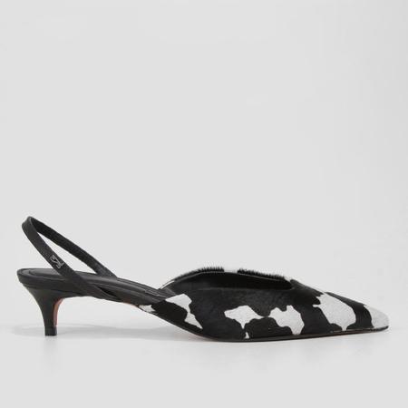 Scarpin salto baixo santa lolla 2025
