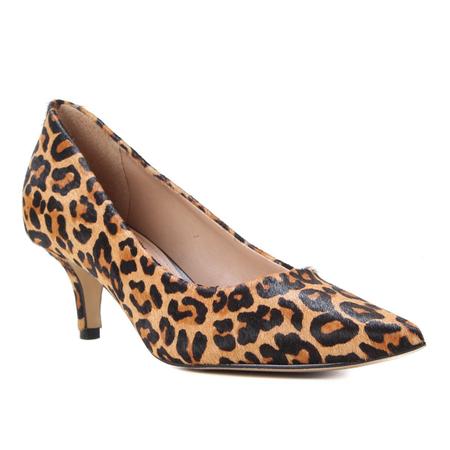 Scarpin hotsell pelo onça