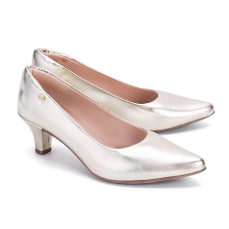 Scarpin Feminino Salto Baixo Verniz Bico Fino Elegante Moda - Domidona Imagem de Scarpin Feminino Salto Baixo Verniz Bico Fino Elegante Moda