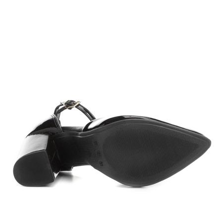 Scarpin griffe recorte salto hot sale alto