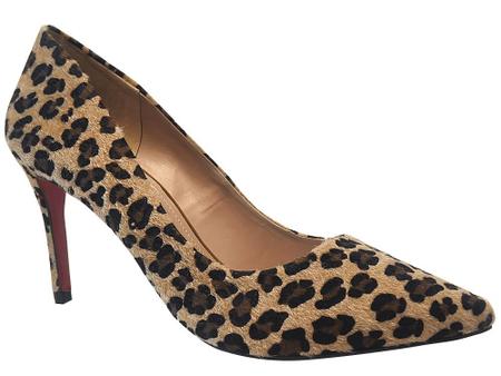 Scarpin hotsell pelo onça