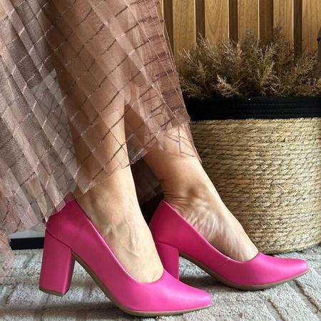 Scarpin Salto Bloco Feminino Fechado Saltinho Grosso Bico Fino