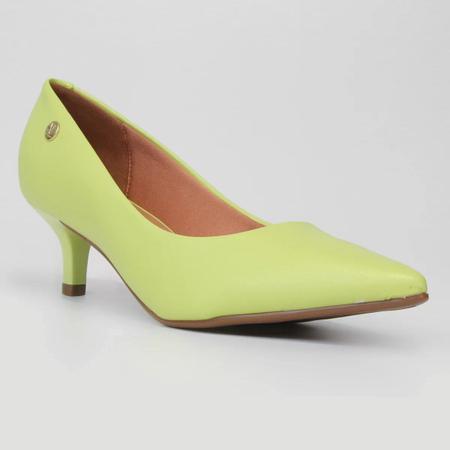 Scarpin Vizzano Salto Baixo Básico Bico Fino Feminino - Verde Imagem de Scarpin Vizzano Salto Baixo Básico Bico Fino Feminino - Verde