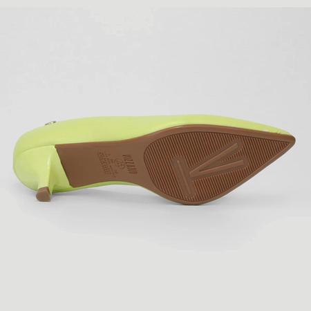 Scarpin Vizzano Salto Baixo Básico Bico Fino Feminino - Verde Imagem de Scarpin Vizzano Salto Baixo Básico Bico Fino Feminino - Verde