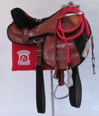 Imagem de Sela De Cavalo Havana Australiana Profissional Em Couro 16" Do Mangalarga