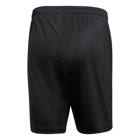 Core 18 shop training shorts