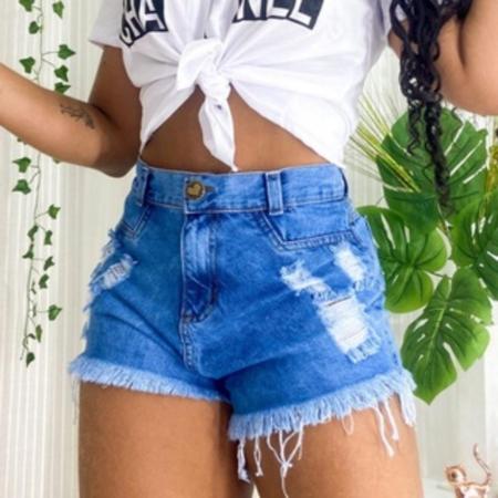 Shorts Jeans Curto Shortinhos Bermuda Feminina Desfiado Roupa Mulher - Wild  - Short Plus Size Feminino - Magazine Luiza