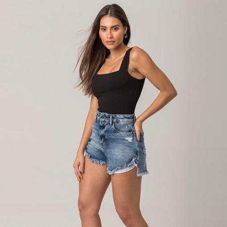 Imagem de Short Feminino Jeans Hot Pants Cintura Alta Desfiado Moderno