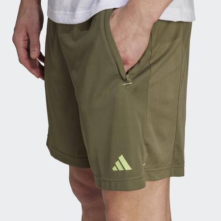 Shorts Adidas Treino Essentials Seasonal Preto 