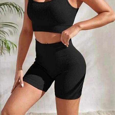 Shorts de Yoga Sem Costura para Mulheres - Cintura Alta e Modelagem Justa Imagem de Shorts de Yoga Sem Costura para Mulheres - Cintura Alta e Modelagem Justa