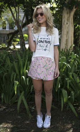 Short saia cheap soltinho