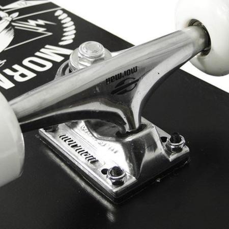 Imagem de Skate Chill Street Completo Profissional Mormaii - Abec5 90a Caveira