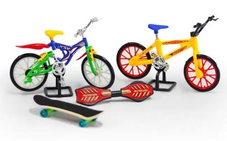 Hohopeti 1 Conjunto Bicicleta De Dedo Bicicletas De Dedo Enfeite Brinquedo  Bicicleta De Mesa Jogo De Bicicleta Mini Skates Parque De Skate Esportes