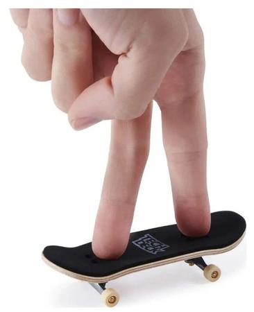 Skate De Dedo Tech Deck Fingerboard de Brinquedo - DH Tech Deck - Skate de  Dedo - Magazine Luiza